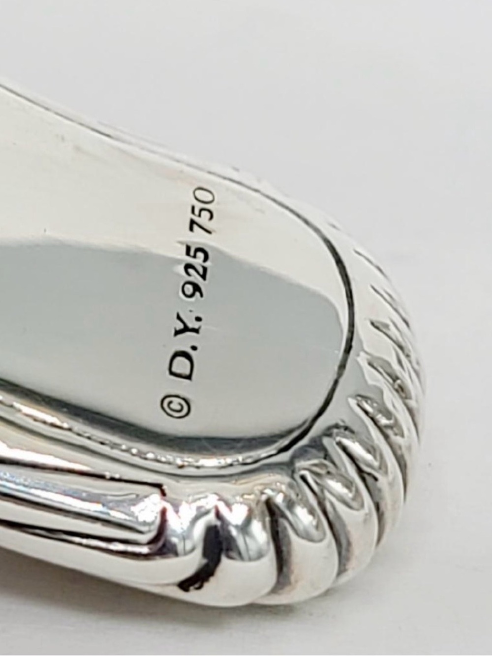 David Yurman Helena Cuff Bracelet With 18k Gold And Pave Diamonds - Picture 16 of 16